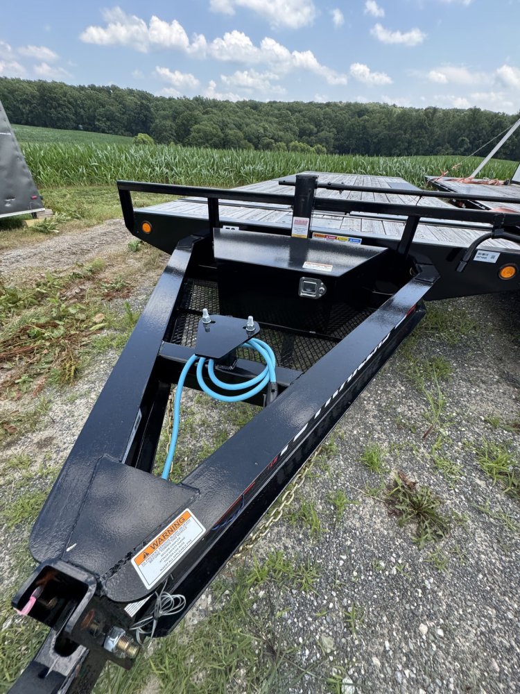 8.5x24 PJ Trailers Deckover