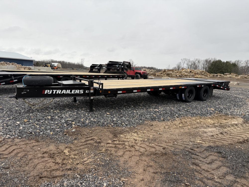 8.5x26 PJ Trailers Deckover