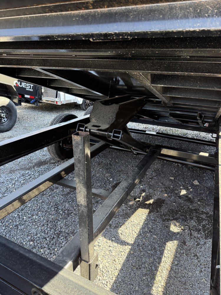 7x14 Load Trail Dump Trailer