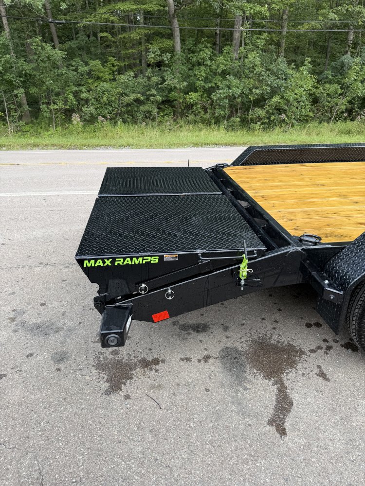 7x22 Load Trail Equipment