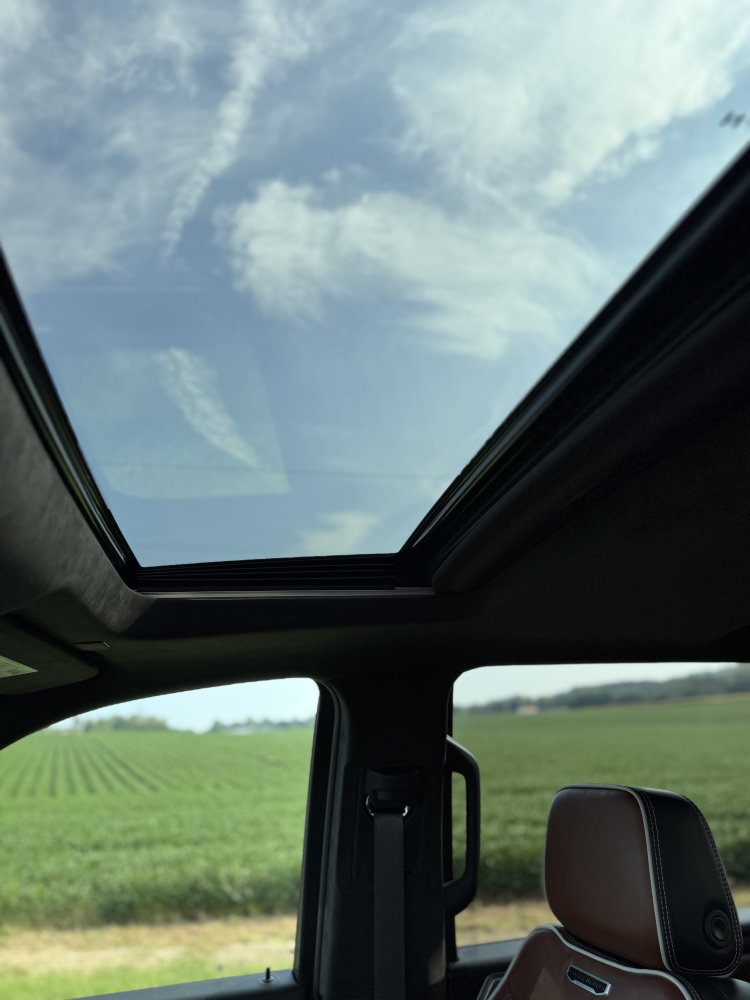2024 GMC 3500 Crew Cab Denali