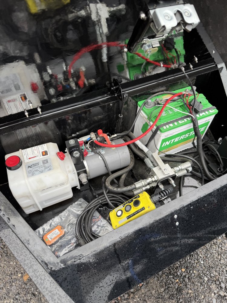 7x22 Load Trail Tilt Deck