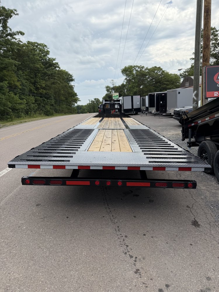 8.5x34 PJ Trailers Gooseneck
