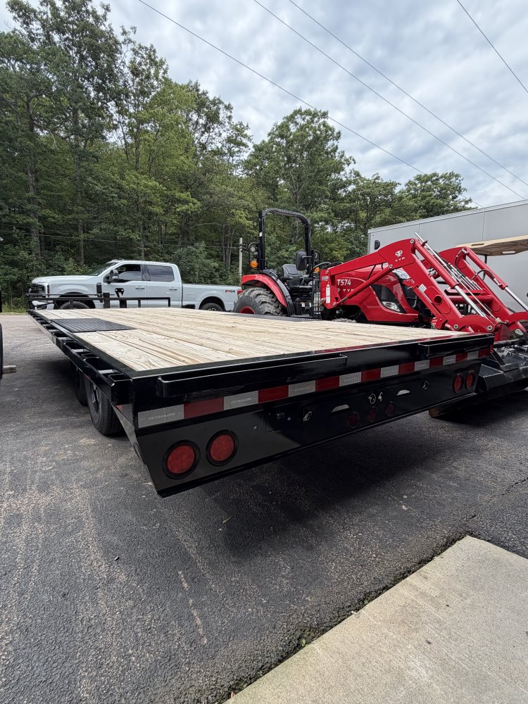8.5x20 PJ Trailers Deckover