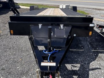 7x22 Load Trail Tilt Deck