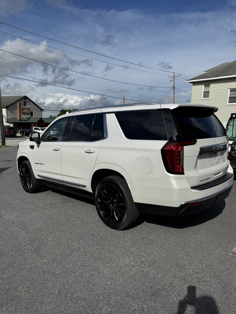81,157x1 GMC SUV