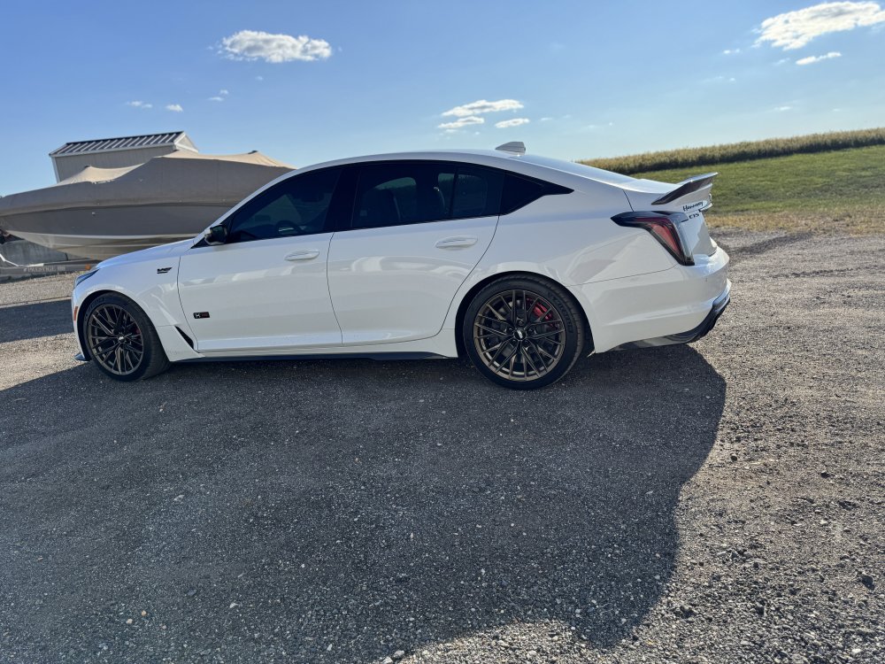 2024 Cadillac CT5-V Blackwing