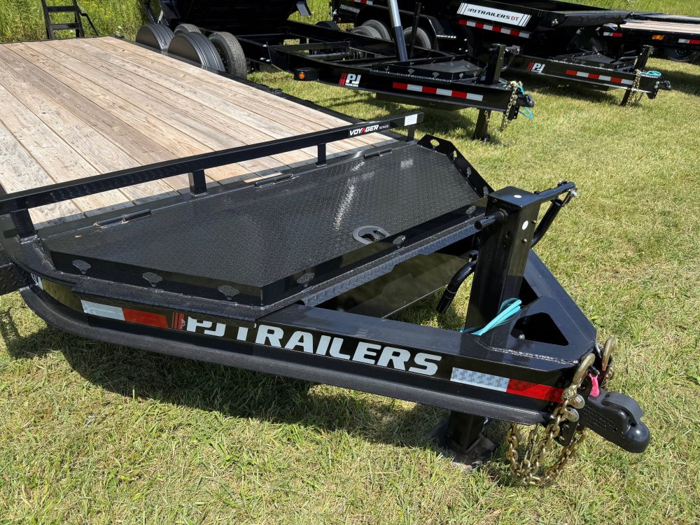 7x20 PJ Trailers Equipment