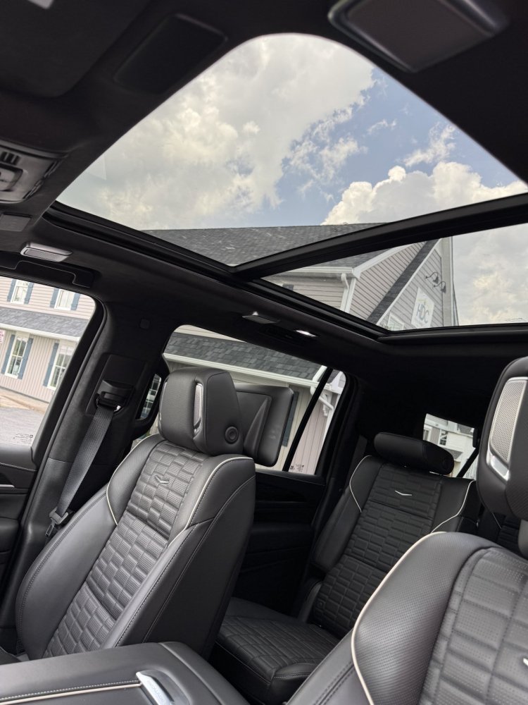 2023 Cadillac Escalade ESV V Series
