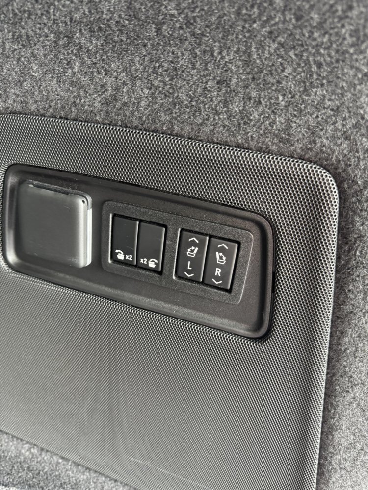 2023 Cadillac Escalade ESV V Series