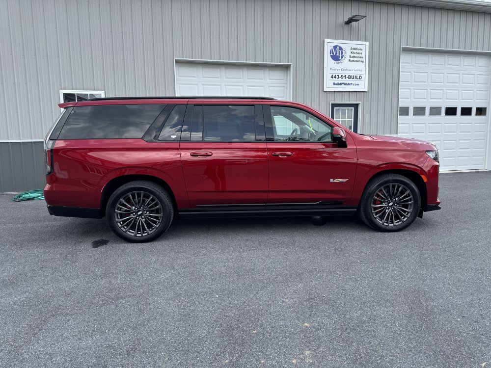 2023 Cadillac Escalade ESV V Series
