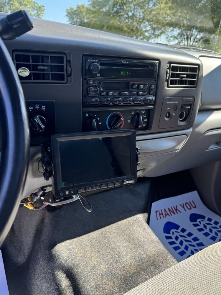 2004 FORD F-350 Regular Cab Dually