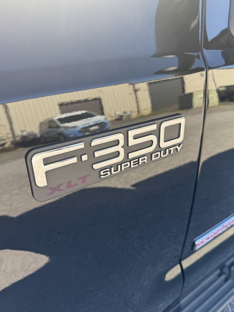 2004 FORD F-350 Regular Cab Dually