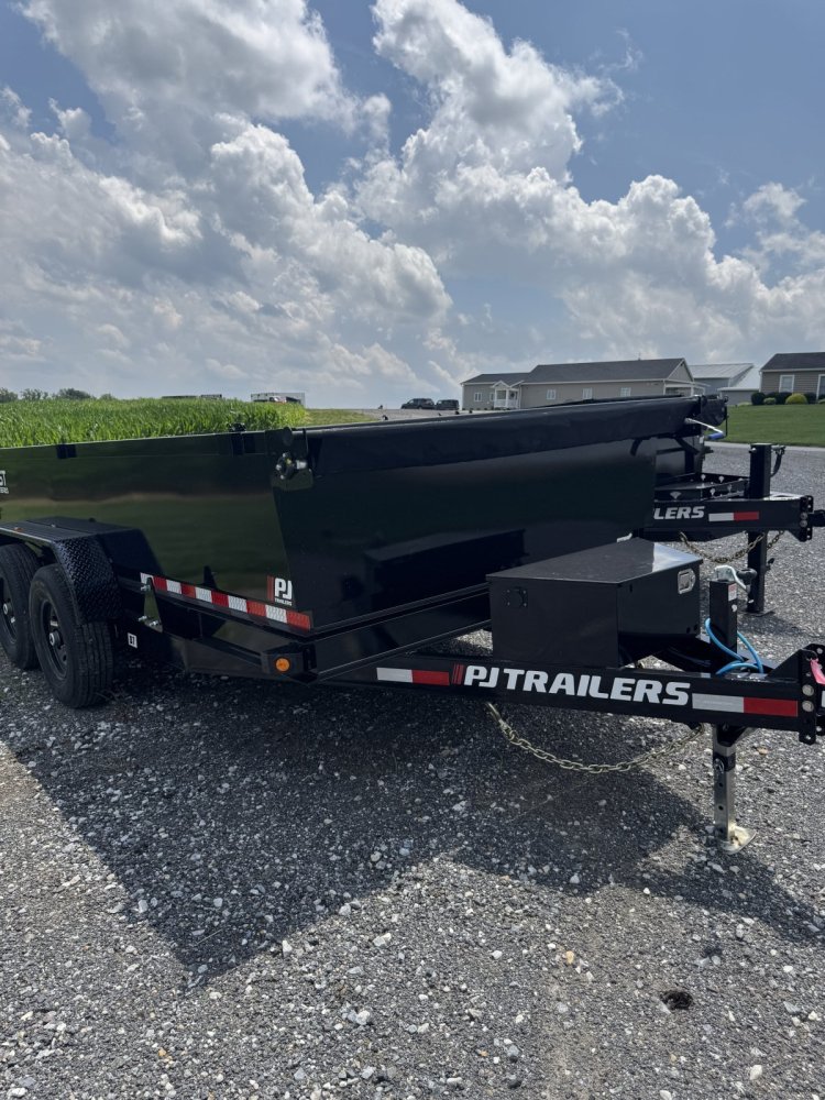7x14 PJ Trailers Dump Trailer