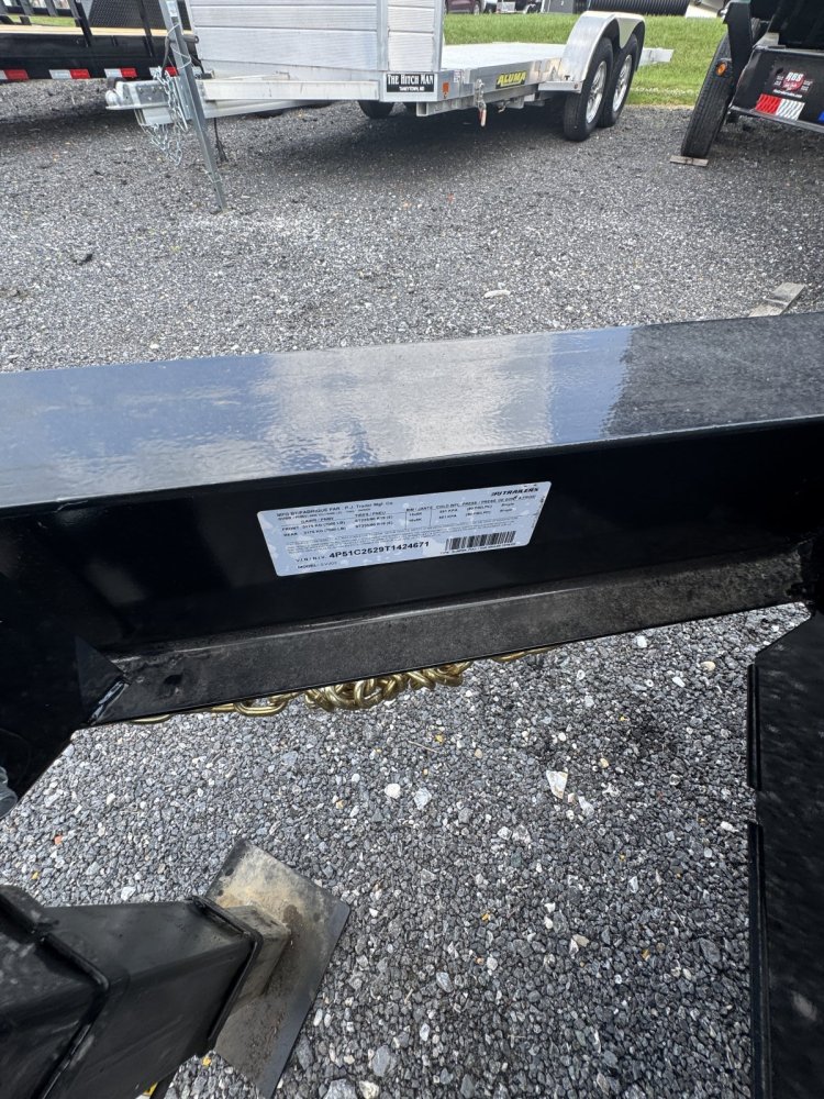 7x20 PJ Trailers Equipment