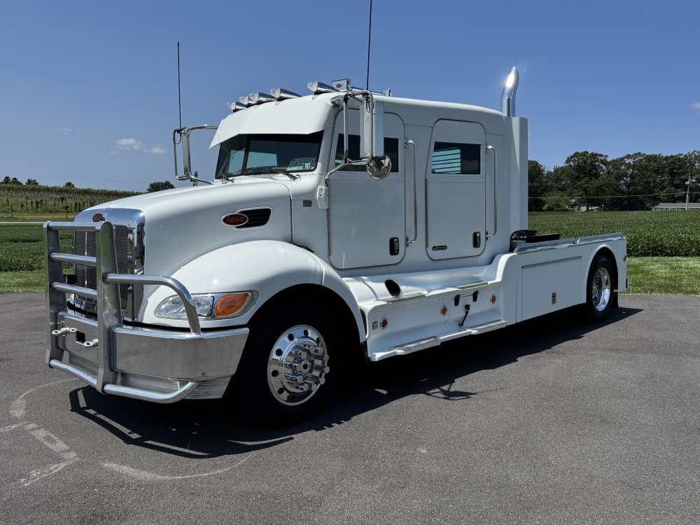 2006 Peterbilt 335