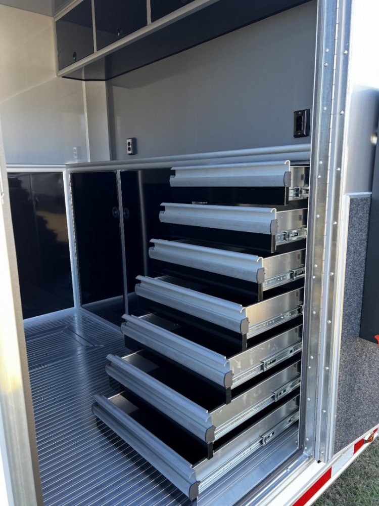 8.5x32 inTech Stacker
