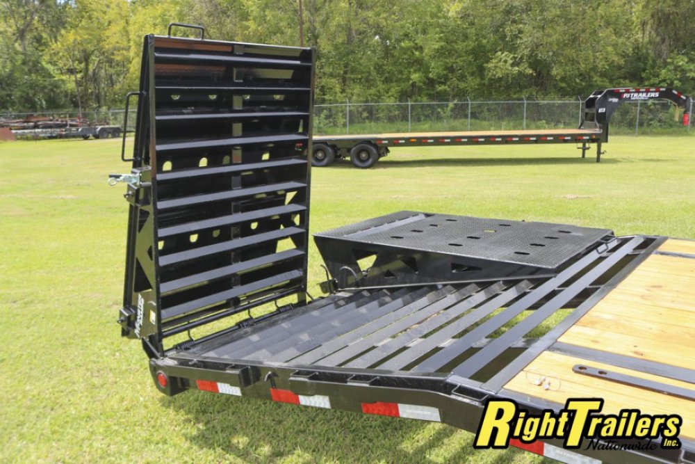 2026 8.5X25 PJ Gooseneck Equipment Trailer
