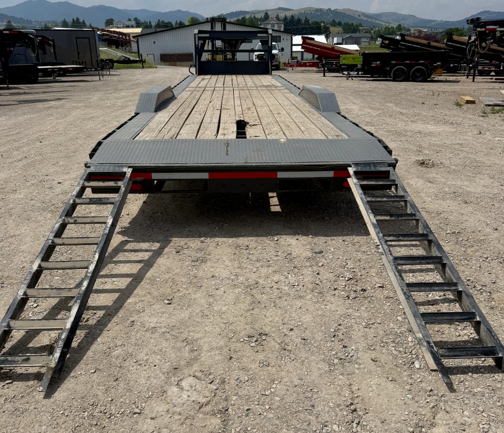8'x36' Lamar Equipment