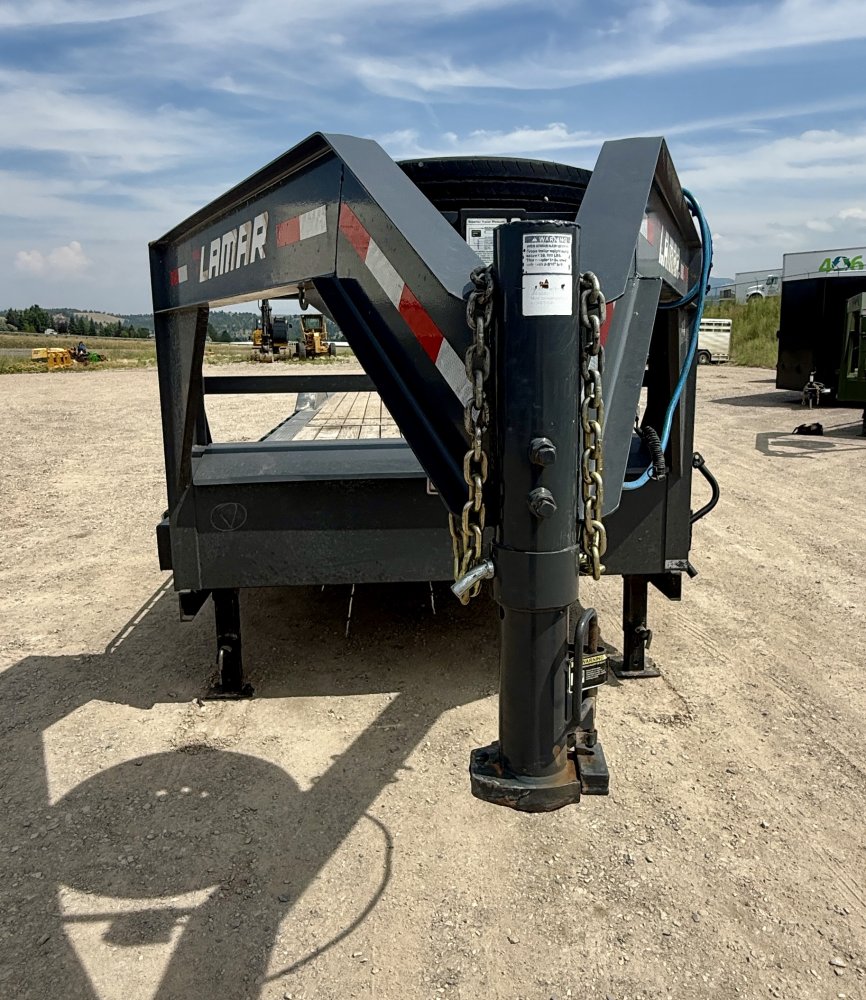 8'x36' Lamar Equipment