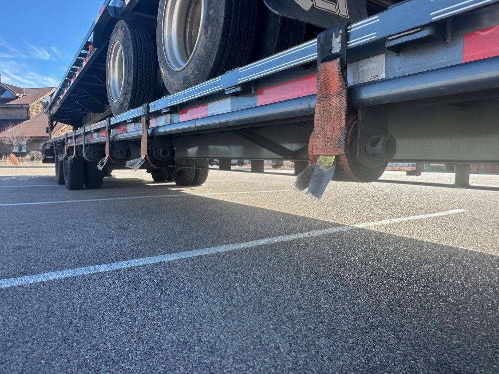 8' 6"x35+5Davidson Flatbed 17.5, 18ply