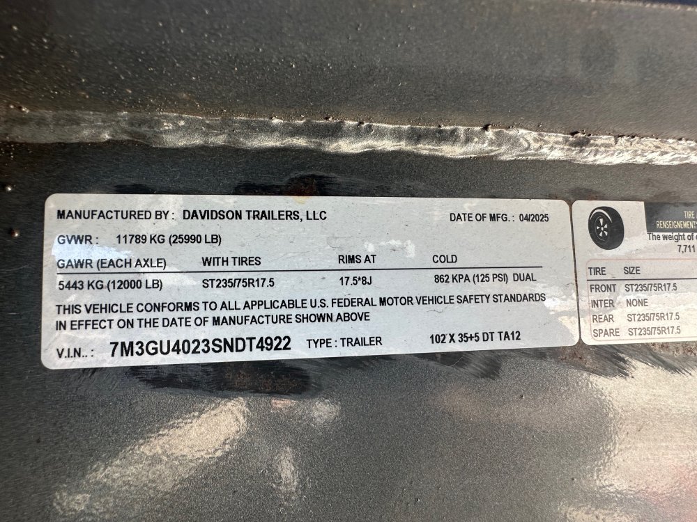 8' 6"x35+5Davidson Flatbed 17.5, 18ply