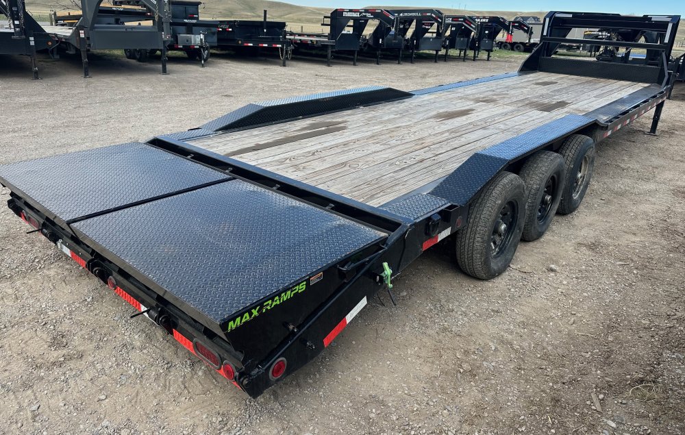 8' 6"x26+4 Load Trail Flatbed