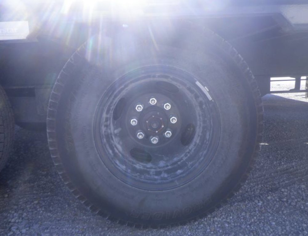 8' 6"x27+5Norstar Flatbed