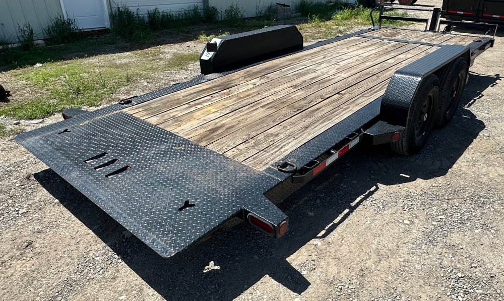 7'x20' Iron Bull Tilt