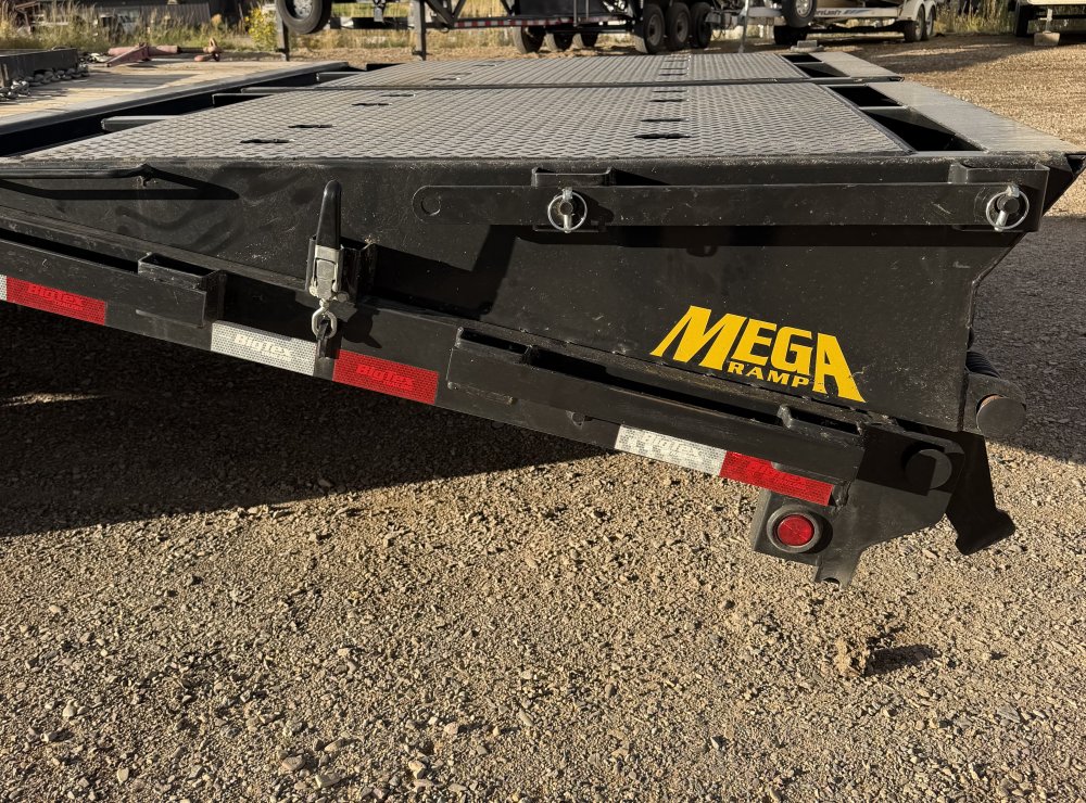 8' 6"x25+5 Big Tex Flatbed