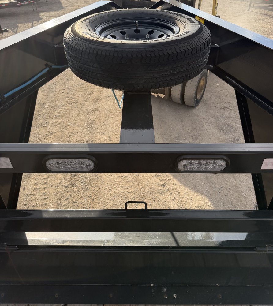 8' 6"x25+5 Big Tex Flatbed