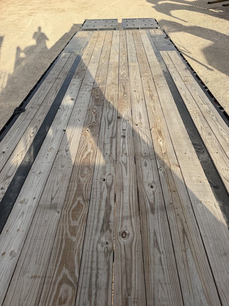 8' 6"x25+5 Big Tex Flatbed