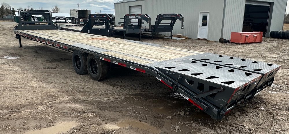 8' 6"x35+5 Lone Star Flatbed