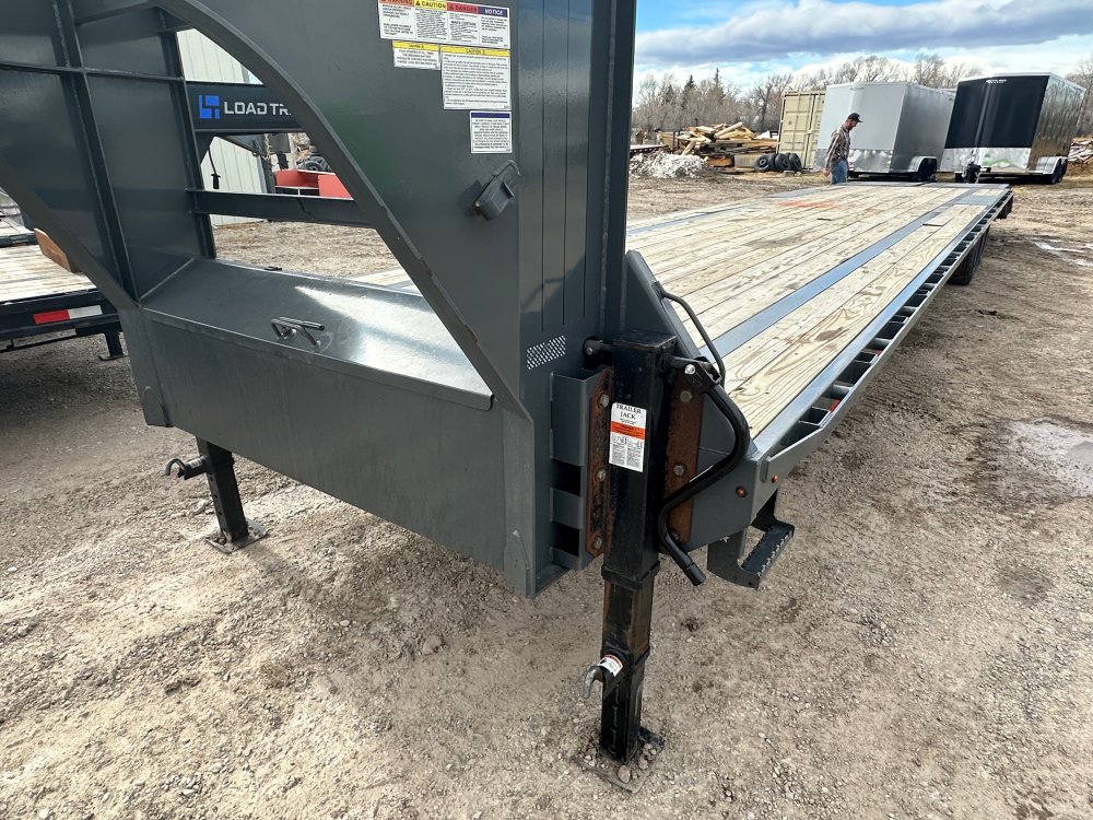 8' 6"x35+5 Lone Star Flatbed