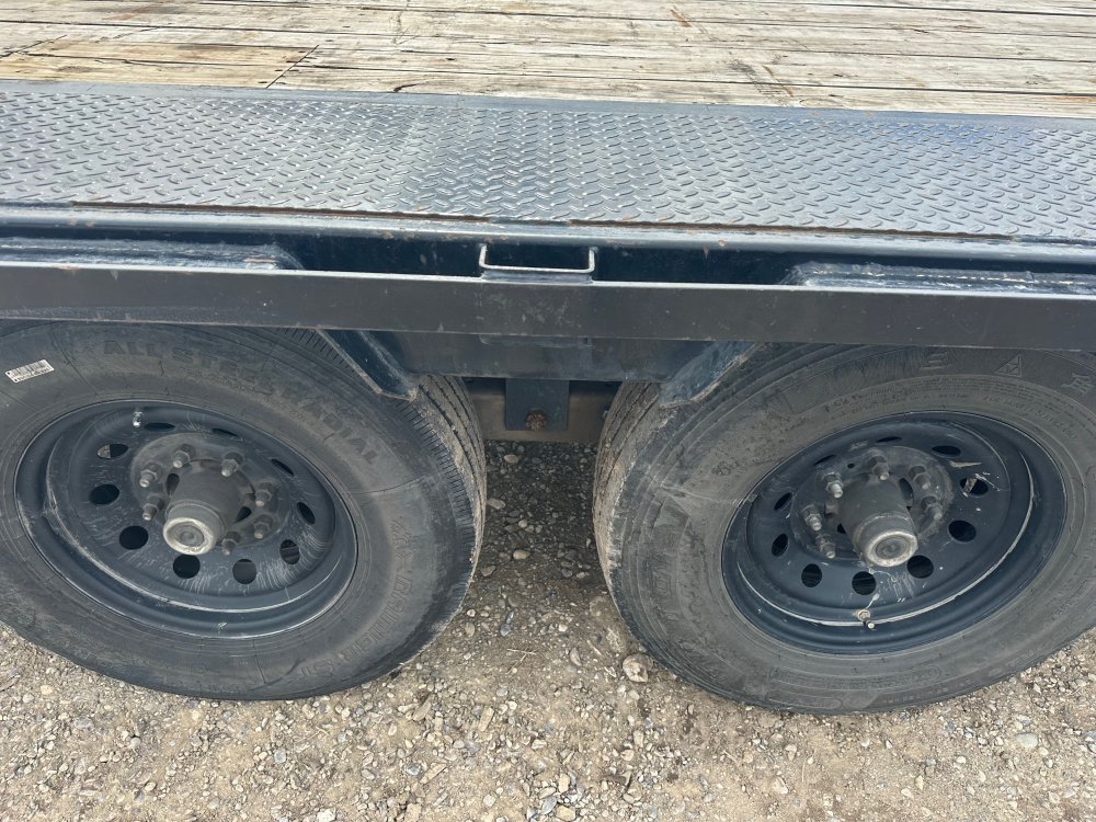 8' 6"x27+5 P J Flatbed