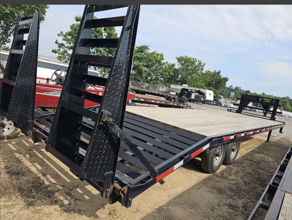8' 6"x25+5 Texas Pride Flatbed