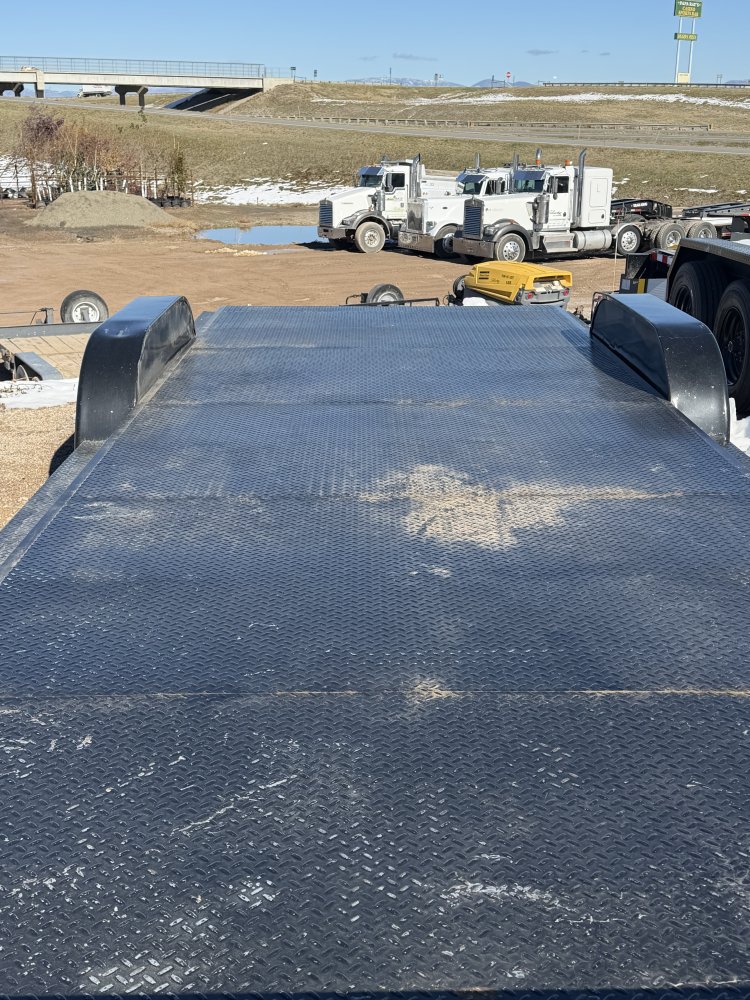 7'x21' Stanley Equipment