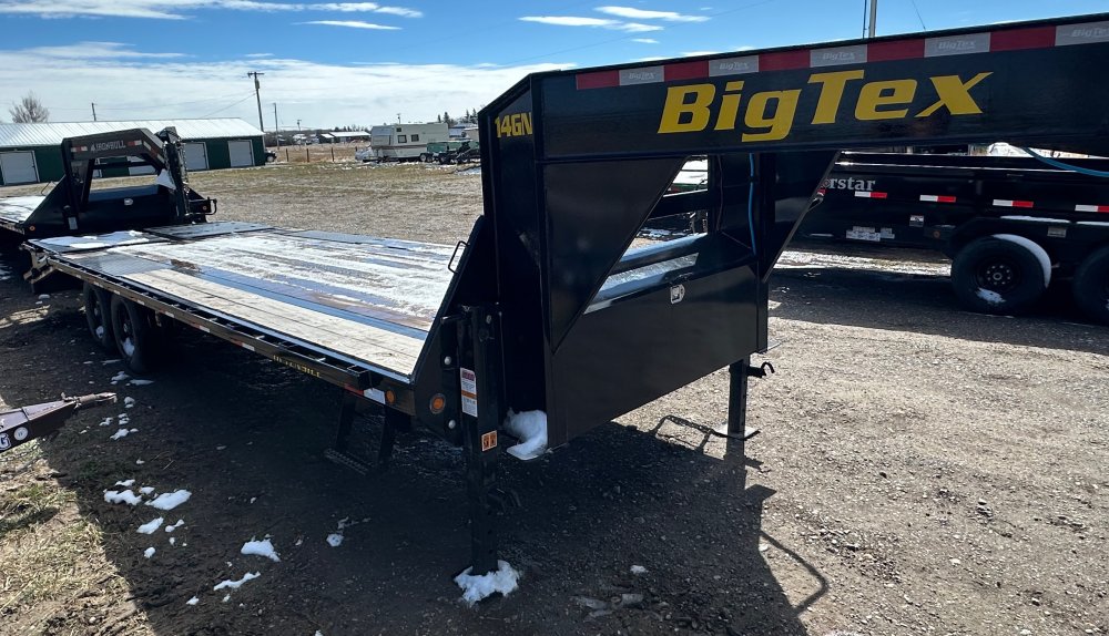 8' 6"x20+5 Big Tex Flatbed
