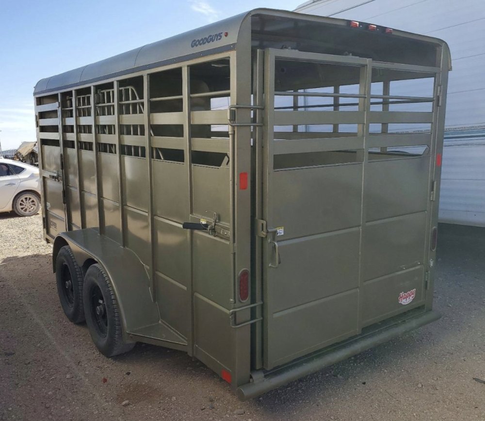 7'x16' Good Guys Horse