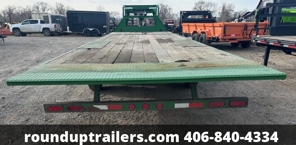 2015 PJ 28' gooseneck HYD TILT 16k