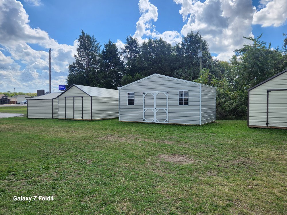 LOFTED BARN GARAGE 12x20
