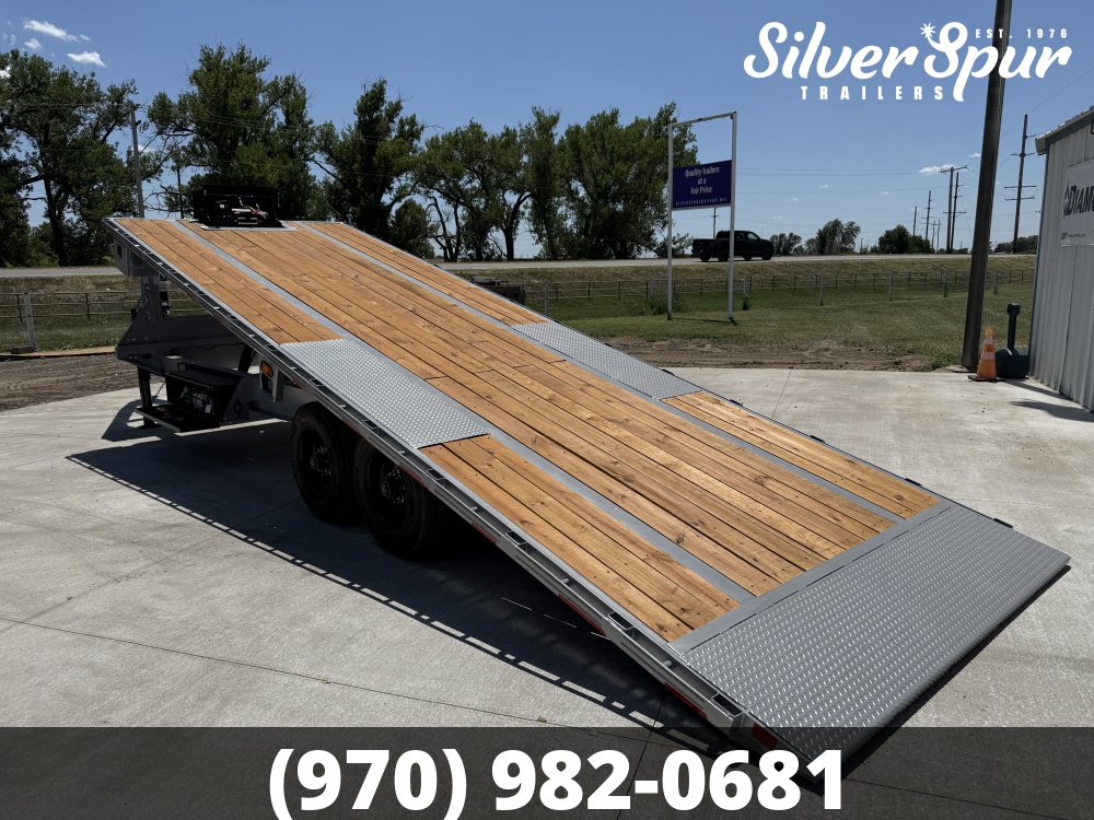 2026 Diamond C DET210 26x102 Gooseneck Deckover Tilt Trailer