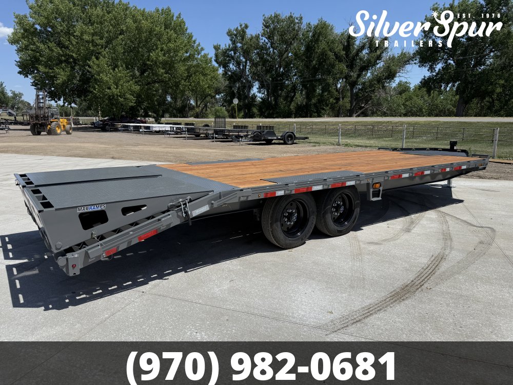 2026 Diamond C DEC208 26x102 Deckover Trailer