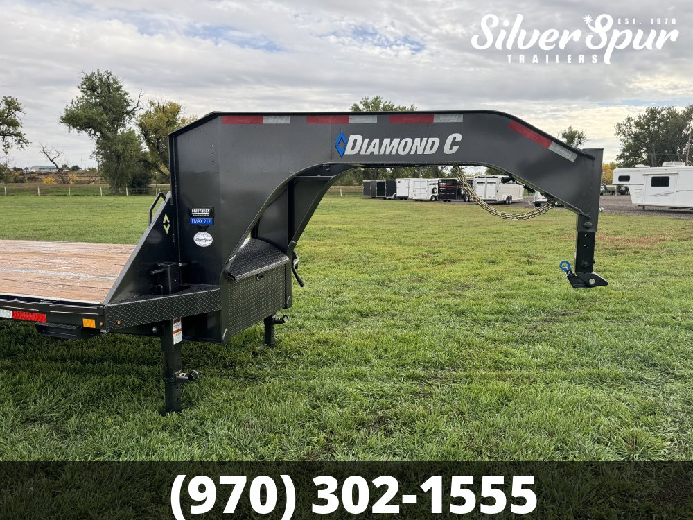 2026 Diamond C FMAX212 32x102 Max Ramp Gooseneck Trailer