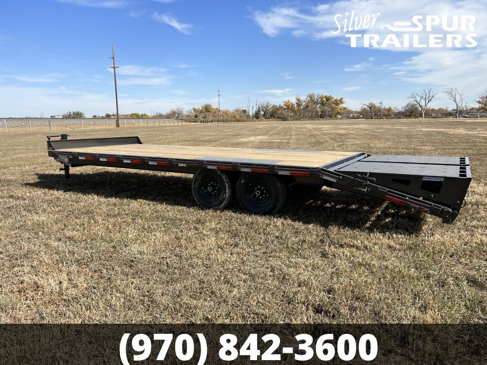 2024 Diamond C DEC207 24x102 Deckover Equipment Trailer