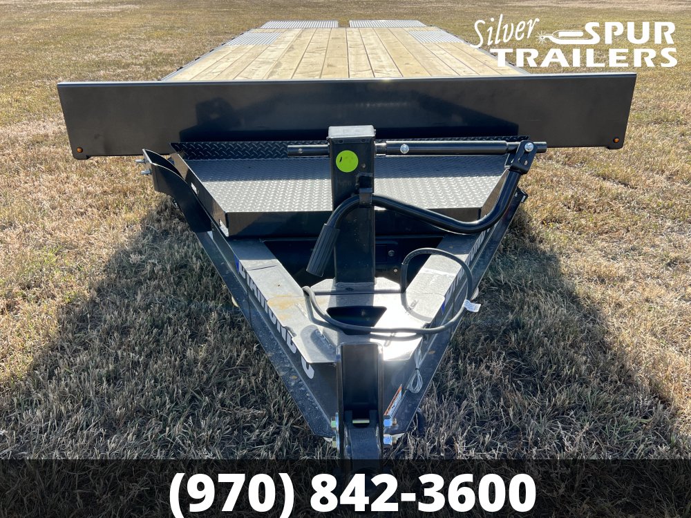 2024 Diamond C DEC207 24x102 Deckover Equipment Trailer