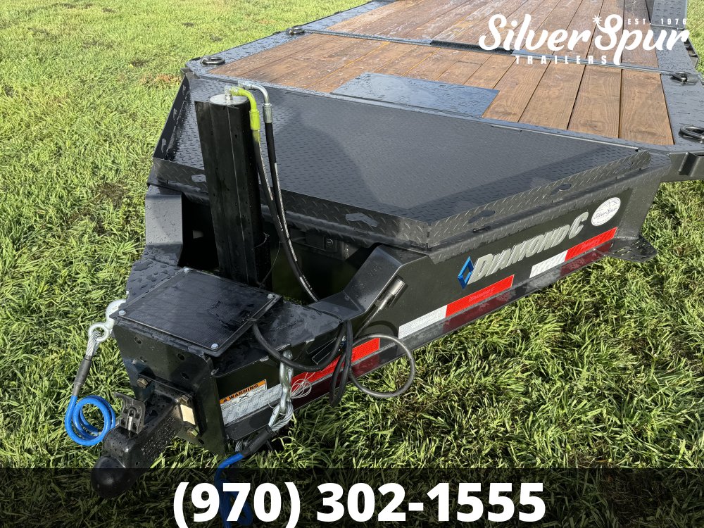 2026 Diamond C HXD208 22x102 Driveover Fender Tilt Trailer