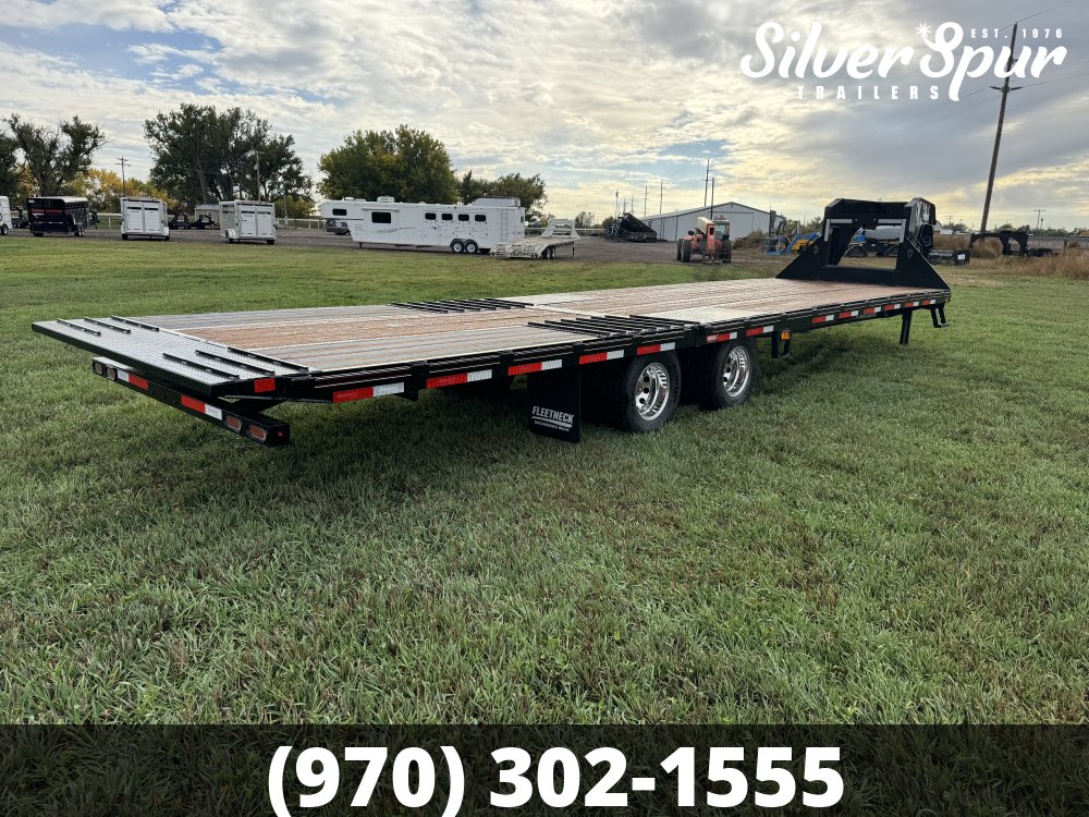 2026 Diamond C FMAX210 32x102 Hydraulic Dovetail Gooseneck Trailer