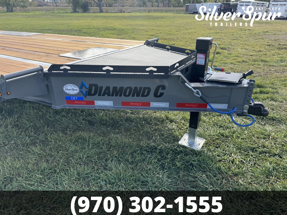 2026 Diamond C DET207 22x102 Deckover Tilt Trailer