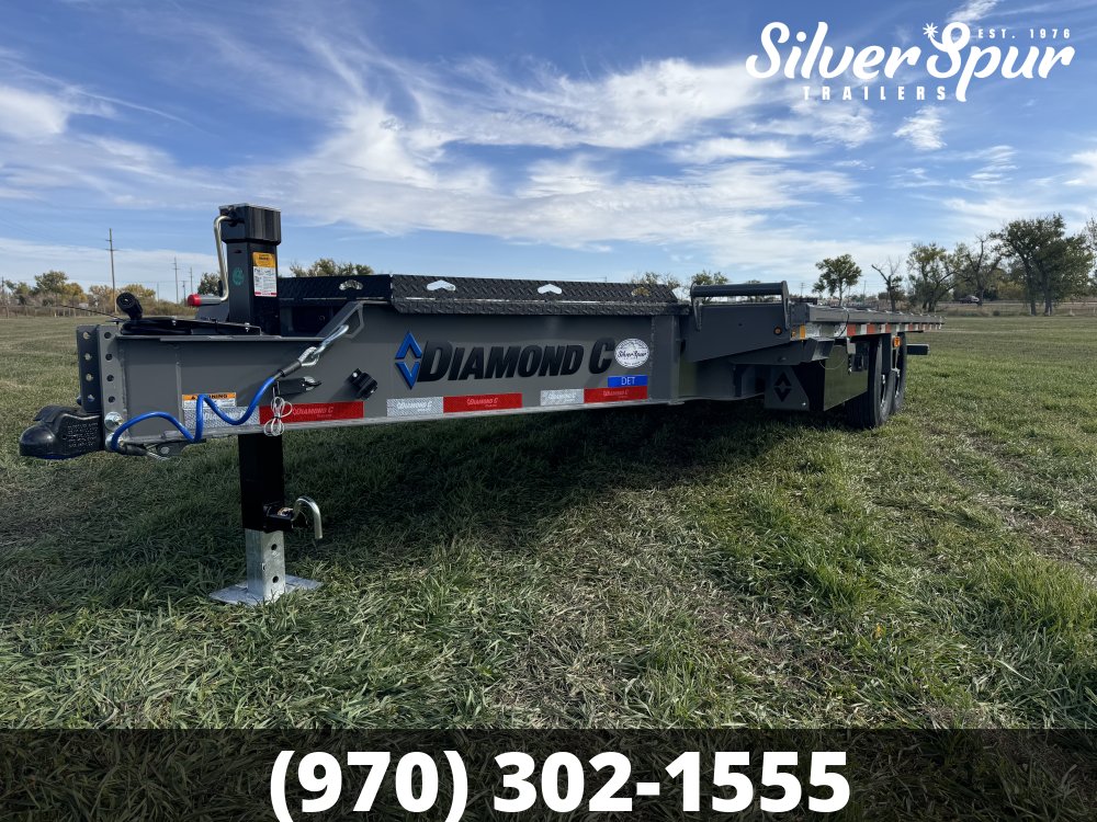 2026 Diamond C DET207 22x102 Deckover Tilt Trailer